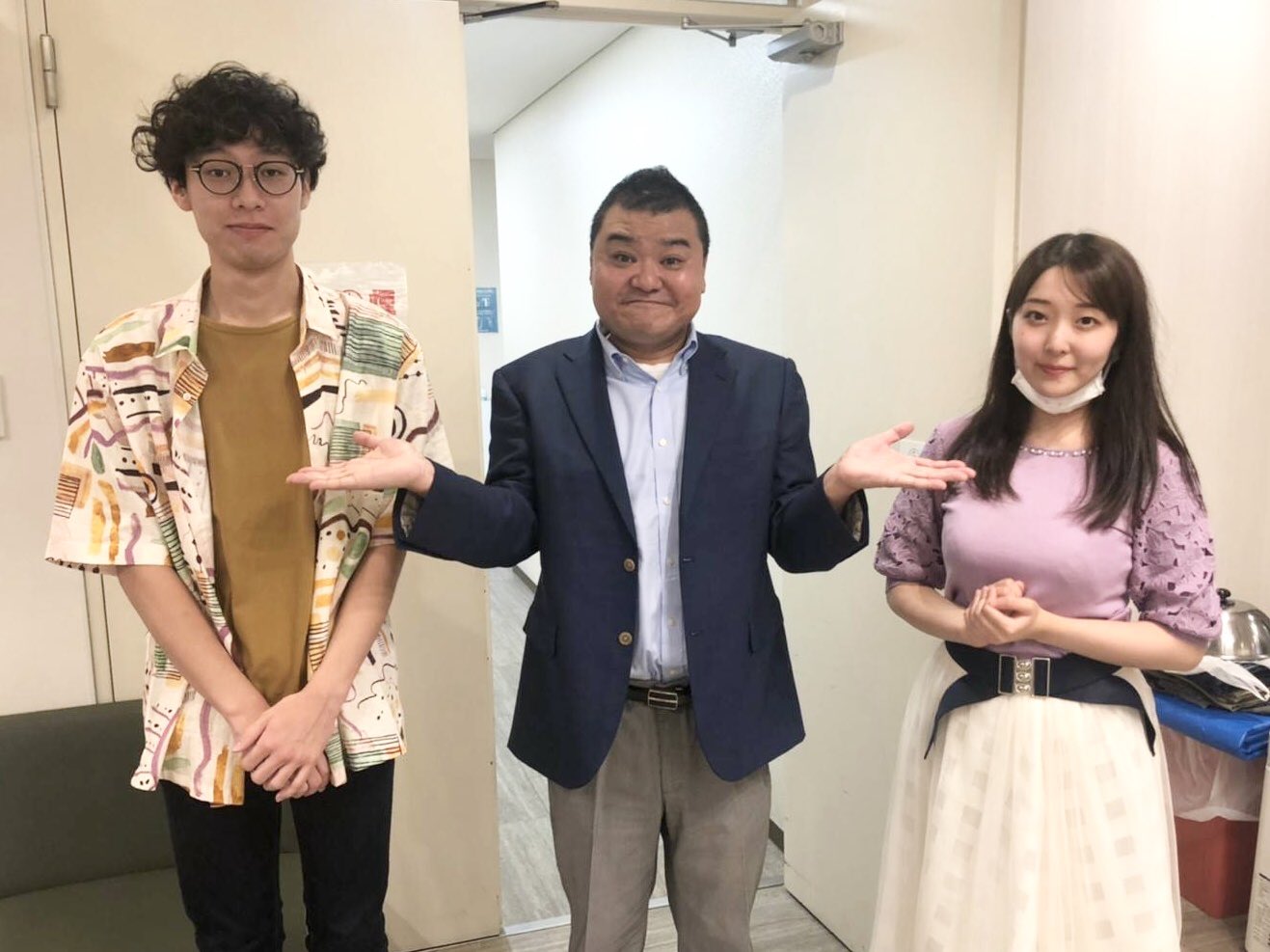 なんばグランド花月 吉本新喜劇は川畑座長週 わたしがやりました がスタート 金の卵11個目の咲方響さん 岩﨑タツキさんの初舞台 皆様応援よろしくお願いします T Co Tbm2d5ojnq 吉本新喜劇 川畑泰史 咲方響 岩﨑タツキ スタッフm なんばグランド花月 吉本新喜劇は川畑座長週 わたしがやりました がスタート 金の卵11個目の咲方響さん 岩﨑タツキさんの初舞台 皆様応援よろしくお願いします T Co Tbm2d5ojnq 吉本新喜劇 川畑泰史 咲方響 岩﨑タツキ スタッフm