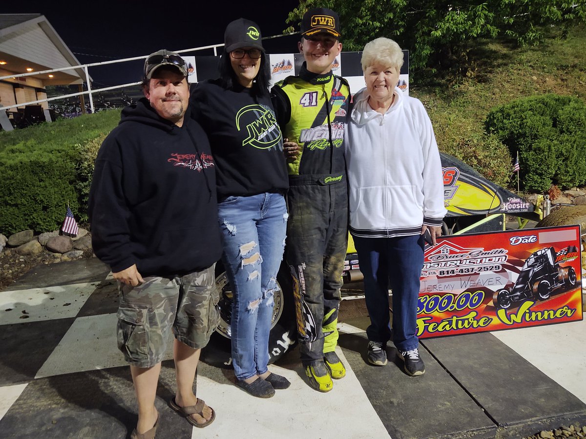 RUSHSprints's tweet image. .@jeremy_weaver35 celebrates his 5th Pace @paceperformance Weekly Series win in 7 2020 starts taking tonight&apos;s $800 Equipment Rental Options Weekly Series special @TriCityRaceway Cpresented by Bruce Smith Construction
