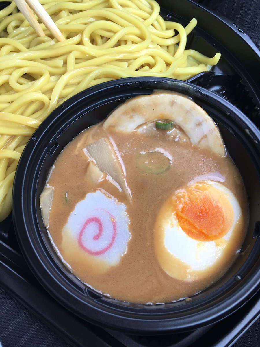 冷たくて暑くてもツルツル！食べやすい🎶

#LAWSON #akiko_lawson