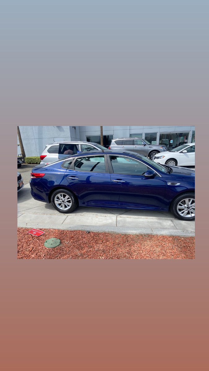 lynzzo13's tweet photo. Got a new car today! I fell in love with this color the minute I saw it ❤️🧡💛 https://t.co/GG1tUN6DOn