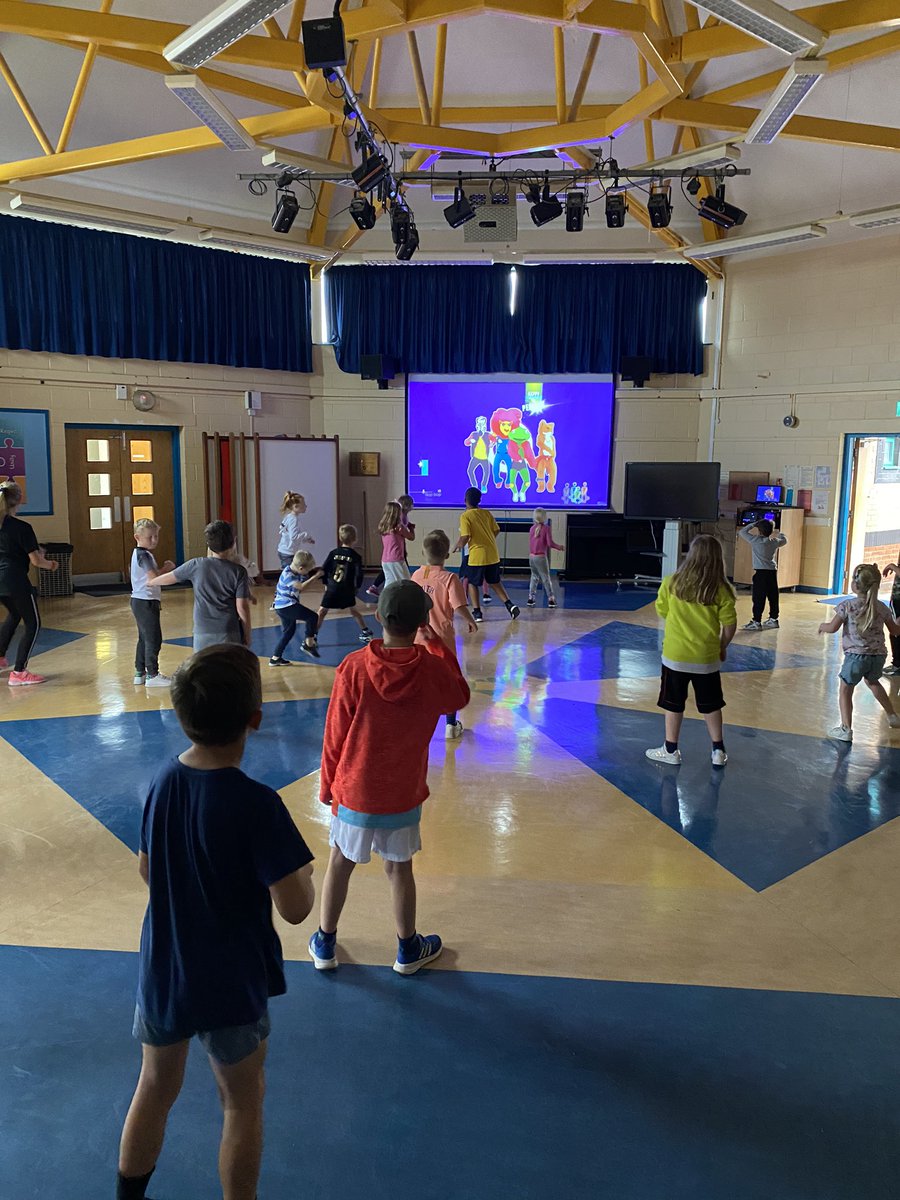 ActiveLearningS's tweet image. Summer Holiday Sports Camp fun 2020 @WilliamShrews