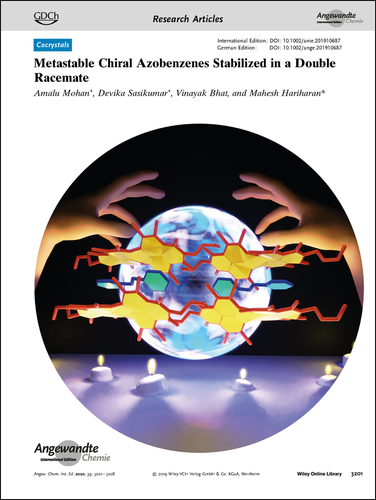 Cocrystals: Azobenzene trapped and twisted by a twisted PDI host has been featured as a Research Article Frontispiece in @angew_chem. Good work!!! @devsk94 @amalumohan92 @ vinayakbhat. Follow their work: doi.org/10.1002/anie.2…