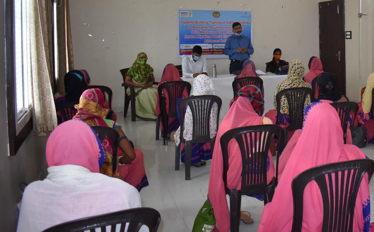 SBP conducting training sessions for the AWWs &amp; ASHA workers to support field-level monitoring of #malnourished children, #COVID19 prevention, ensuring adoloscent &amp; #maternalhealth &amp; routine #immunization in Sheopur dist., MP #health #nutrition <a href="/MinistryWCD/">Ministry of WCD</a>