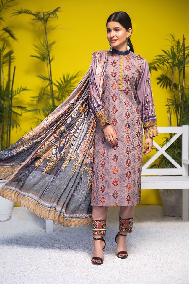 ZVbrand's tweet image. Help yourself look elegant, stylish and classy in #Zeevaro beautiful &apos;SAWAN&apos; Digital Embroidered Collection. Order now from our website or contact us directly on our FB page.  

#SAWANcollection #BrandZeevaro #Zeevaro #ZeevaroFabric