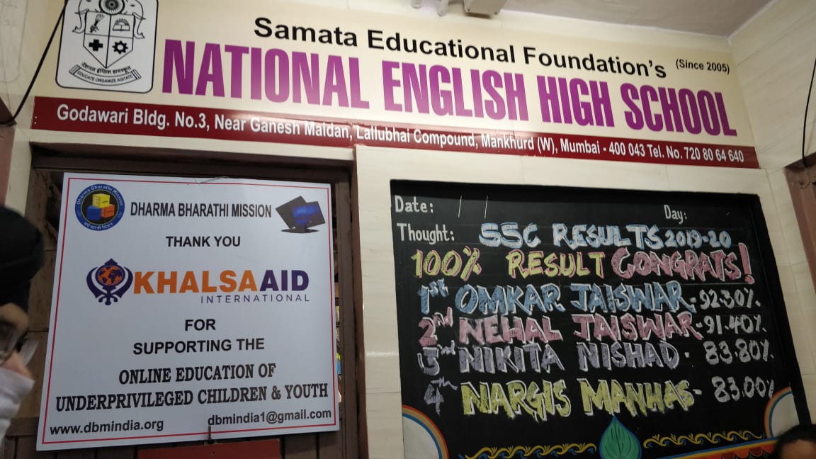 DBMission's tweet photo. Bridging the Digital divide
On 15th Aug DBM launched Tablet distribution drive to help the education of slum children.Thank you Khalsa Aid for your generous help & helping these kids & fulfilling their dream to study! Thank you Sd. Ravi Singh! and Sd. Kulwant Singh
#dbmission https://t.co/veqWPQwcpR