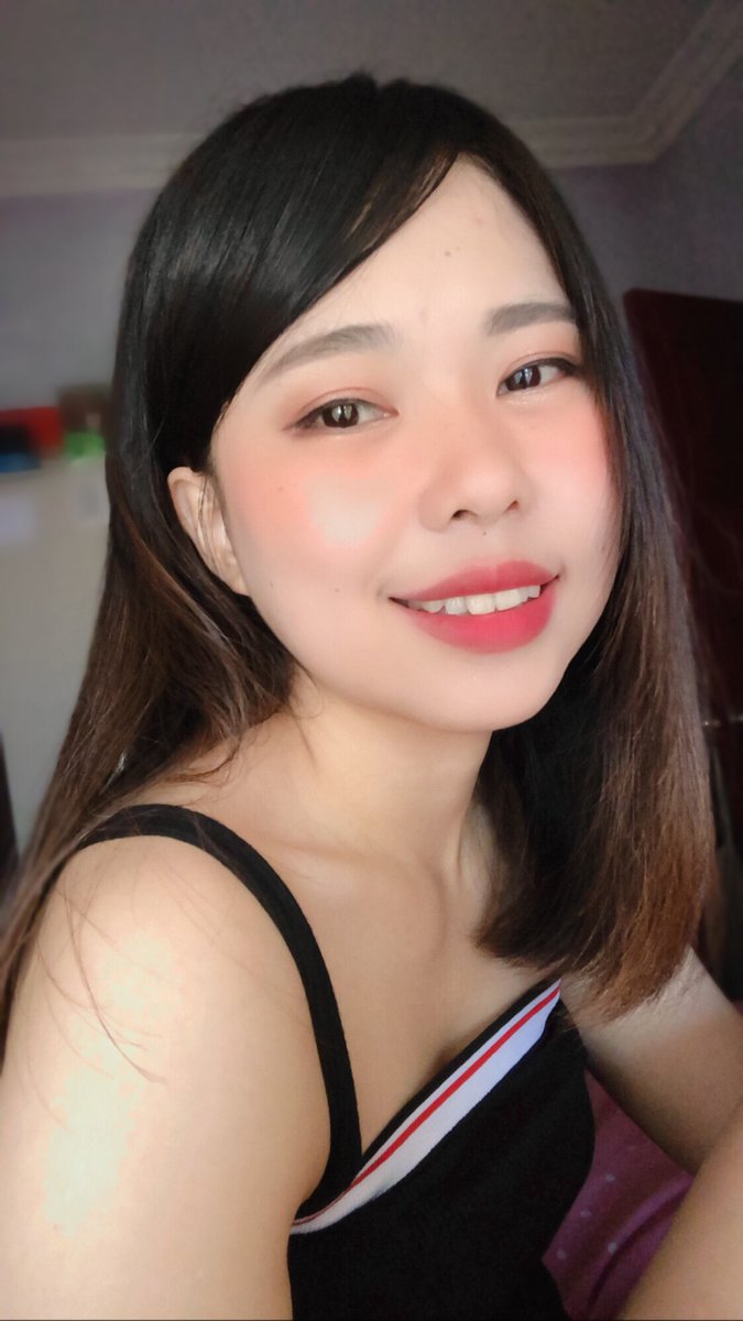 cloudymoonjie's tweet photo. abadikan sebelum rambut dieksekusi lagi 😀💇🏻‍♀️ https://t.co/ZaXBT6jLrB