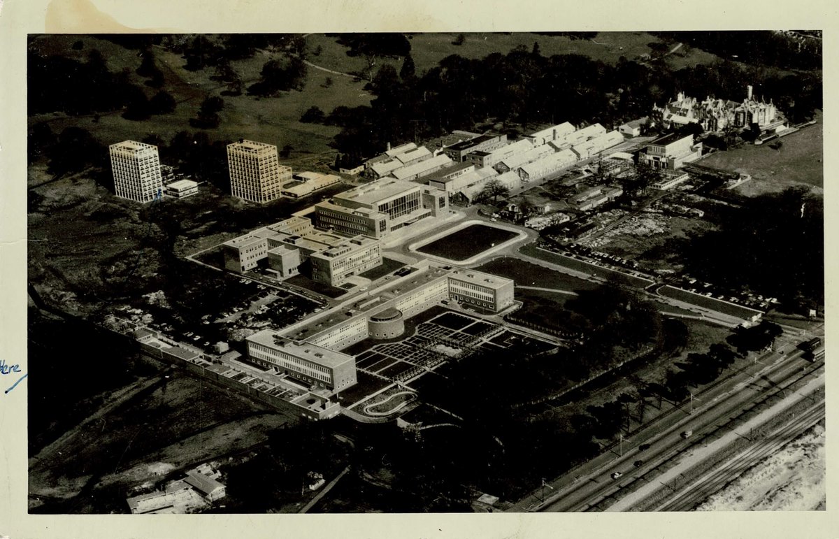 Hugh Jones (@hughjconsulting) on Twitter photo Good morning! Today's #HigherEducationPostcard - in honour of their World Cup win - shows <a href="/SwanseaUni/">Swansea University</a>
The card, sent in 1953, shows the university from the air.
Singleton Abbey, the university's original building, is on the upper-right; lower right you can just see the beach! Good morning! Today's #HigherEducationPostcard - in honour of their World Cup win - shows <a href="/SwanseaUni/">Swansea University</a>
The card, sent in 1953, shows the university from the air.
Singleton Abbey, the university's original building, is on the upper-right; lower right you can just see the beach!