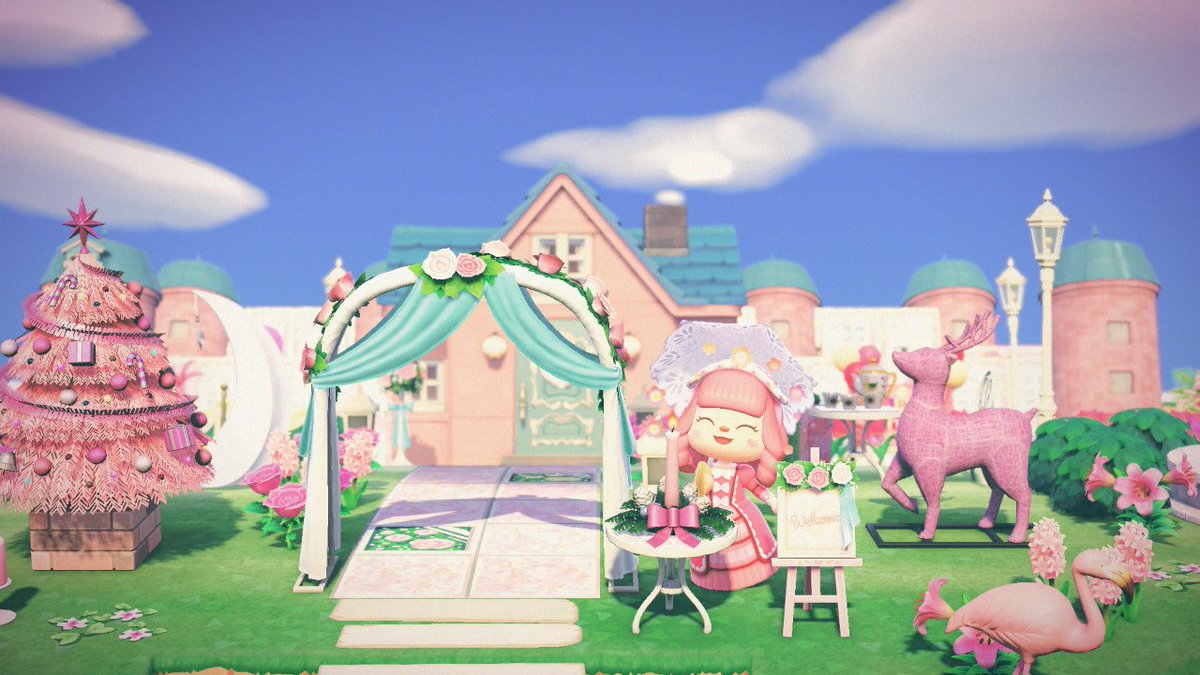 ピンクのお城完成しました〜( ´,,•ω•,,`)🌸 大好きなピンクだらけに