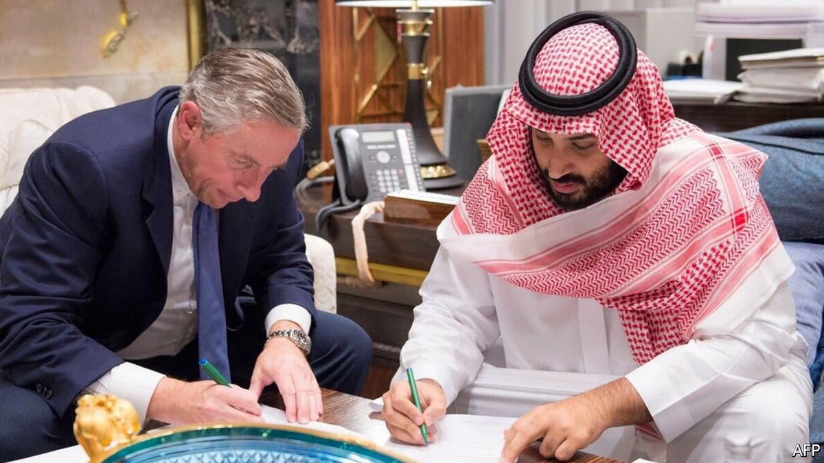 AmallaHighLife's tweet photo. The project is part of Crown Prince Mohammed bin Salman’s Vision 2030 plan that aims to attract foreign investment and create jobs in a bid to wean the kingdom off reliance on oil
#SaudiCrownPrince #MohammedBinSalman #MBSVision #Vision2030 #NEOM #smartcity #cityofrobots #AmallaHL https://t.co/BIriQH1vP3