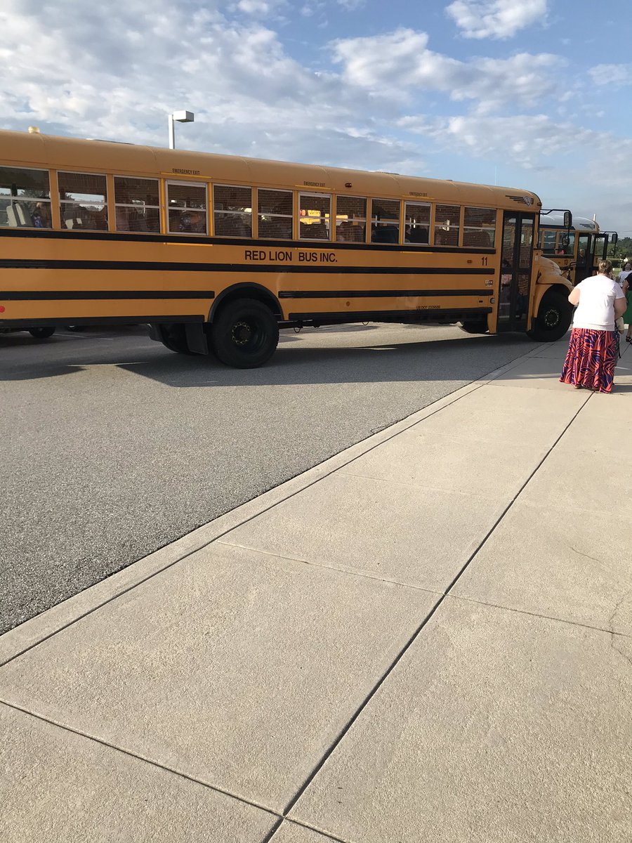 Welcome back! We’ve missed our Rockets! #sgasd @SGASD_PES