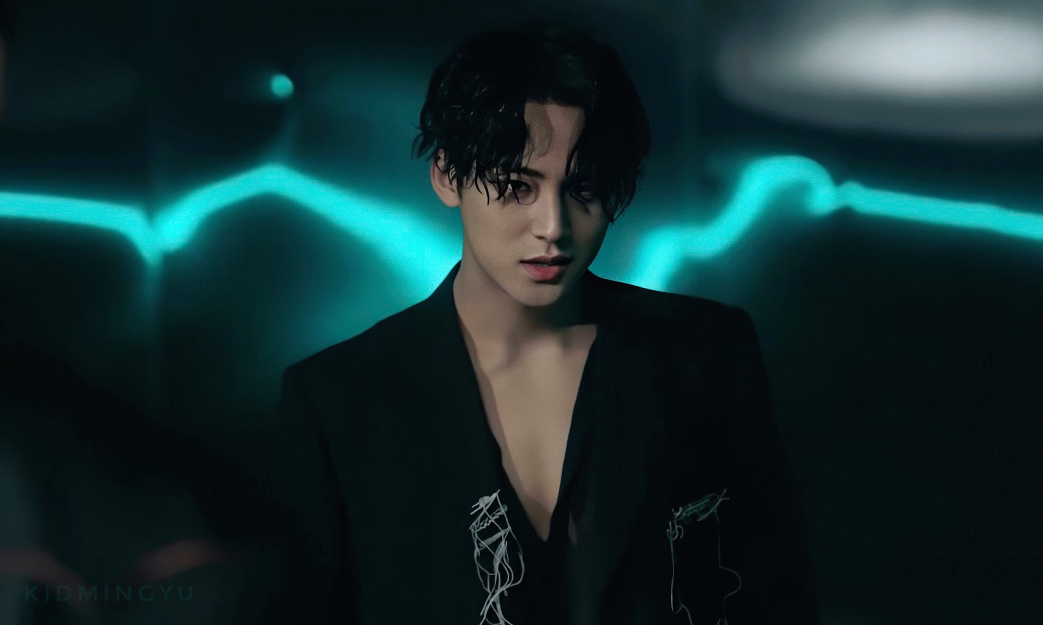 即納！最大半額！ 뀨🌊 on X:  K-POP・アジア