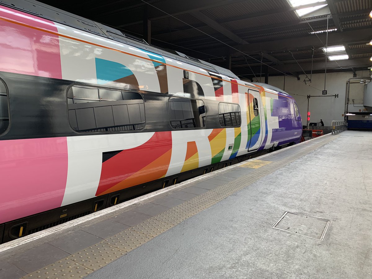 Just seen this at Euston! Avanti West Coast’s new pride livery. 390119 sitting at Euston having a photoshoot with staff. Today is its first day out in the new colourful livery 