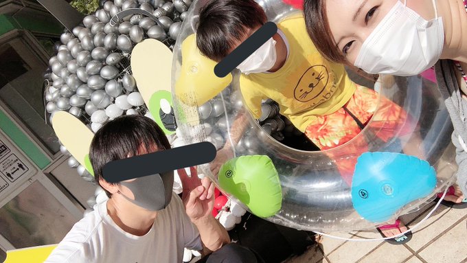 元職場の上司の方が子供と一緒にとしまえんプール行ってくれた♡  楽しい時間一瞬すぎた https://t.co/mmYNnngKJN