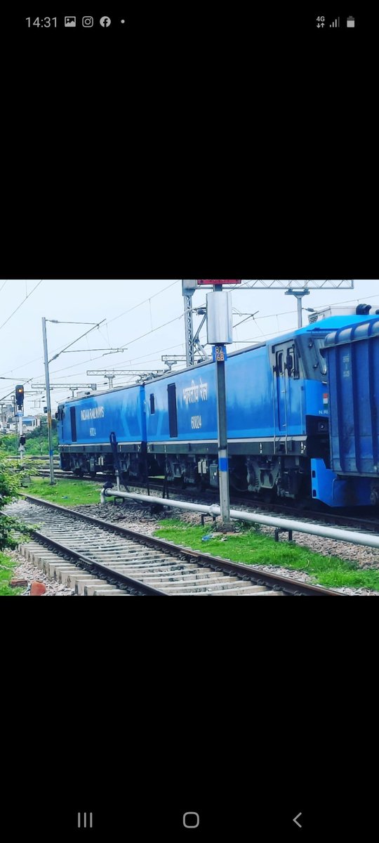 trainmanager_'s tweet photo. #Boycott_KangnaRanaut #CongressMukthBharat #Congress #mondaythoughts #MondayMotivation #Mirzapur #mirzapurseason2 #जन्मदिन #झांसी_की_रानी_कंगना 
Indian railway 🇮🇳
New 12000 Horse power loco https://t.co/7FD9kii6bH