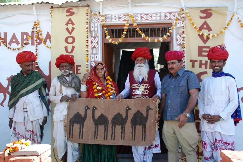 SonaramDevasi2's tweet photo. #Most_beautiful #culture_in_world
विश्व में संस्कृति वाले समाज में सेकंड नंबर पर भारत में रबारी समाज को स्थान मिला है, बड़ी गर्व की बात है ।
#मालधारी #Rabari #Devasi https://t.co/Vyuh7lpJz5