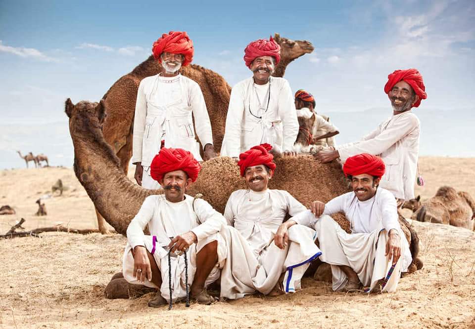 SonaramDevasi2's tweet photo. #Most_beautiful #culture_in_world
विश्व में संस्कृति वाले समाज में सेकंड नंबर पर भारत में रबारी समाज को स्थान मिला है, बड़ी गर्व की बात है ।
#मालधारी #Rabari #Devasi https://t.co/Vyuh7lpJz5