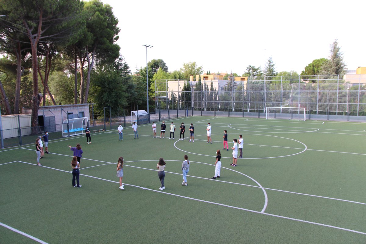 Liceo Europeo tweet media