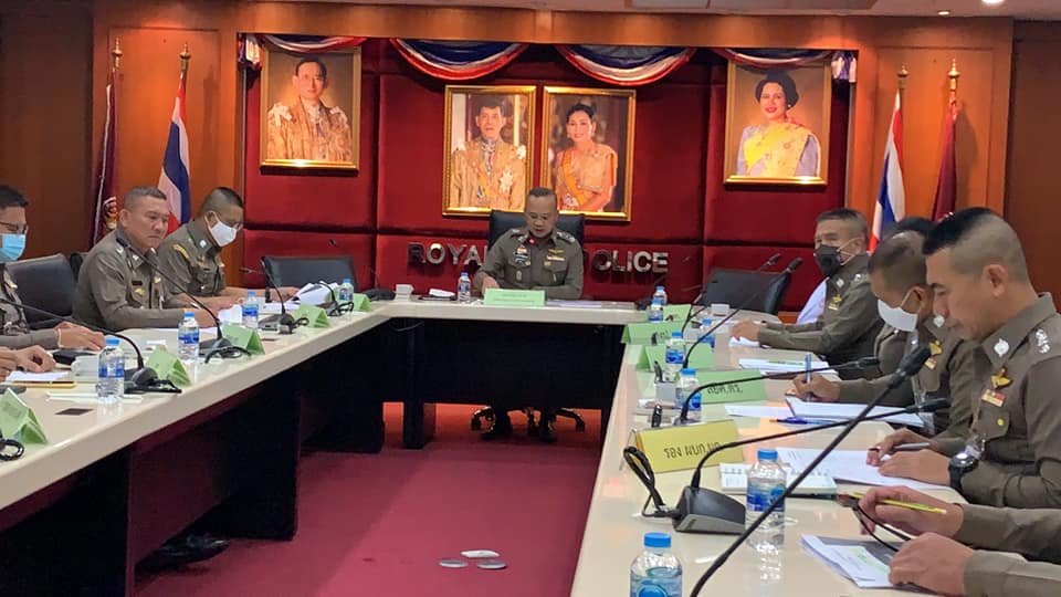 ผบ.ตร. สั่ง! เปิดโรงพักให้ผู้ประสบภัยน้ำท่วม ‘พักพิง’ พร้อมกำชับ ตร.ป้องกันทรัพย์สิน เหตุอาชญากรรม #FM91 bit.ly/32n7ovo [อ่านเพิ่มเติม] fm91bkk.com/fm91-news01240…