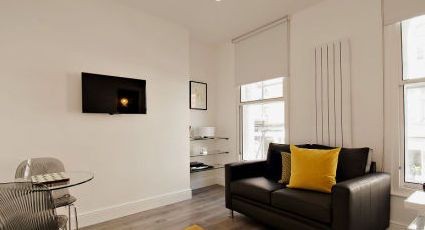 shortletflats's tweet photo. Premium studio apartments located in Marylebone, London. The apartments are located moments from the local amenities of Bond Street (Station) and Marylebone High Street.
Contact us now!
#londonshortstay #apartments #realestate #renting #rent #Marylebone
https://t.co/dCsvqCr3Su https://t.co/3KNgbjxuIh