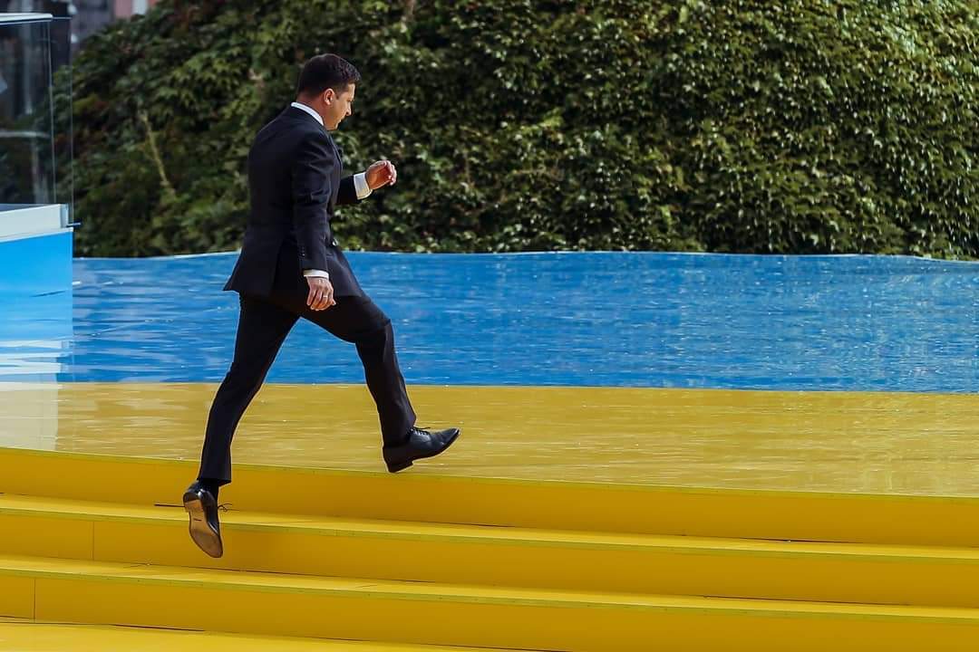 Профильный комитет рекомендует Раде принять законопроект Зеленского о большом государственном гербе, - "слуга народа" Клочко - Цензор.НЕТ 1082