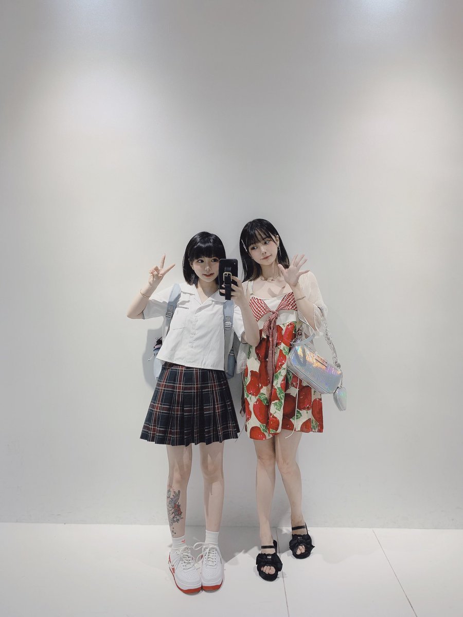 @sixtutu622 622ちゃんとカードキャプチャーさくらの展覧行った〜楽しいかった！ https://t.co/kR5fy2VLi2