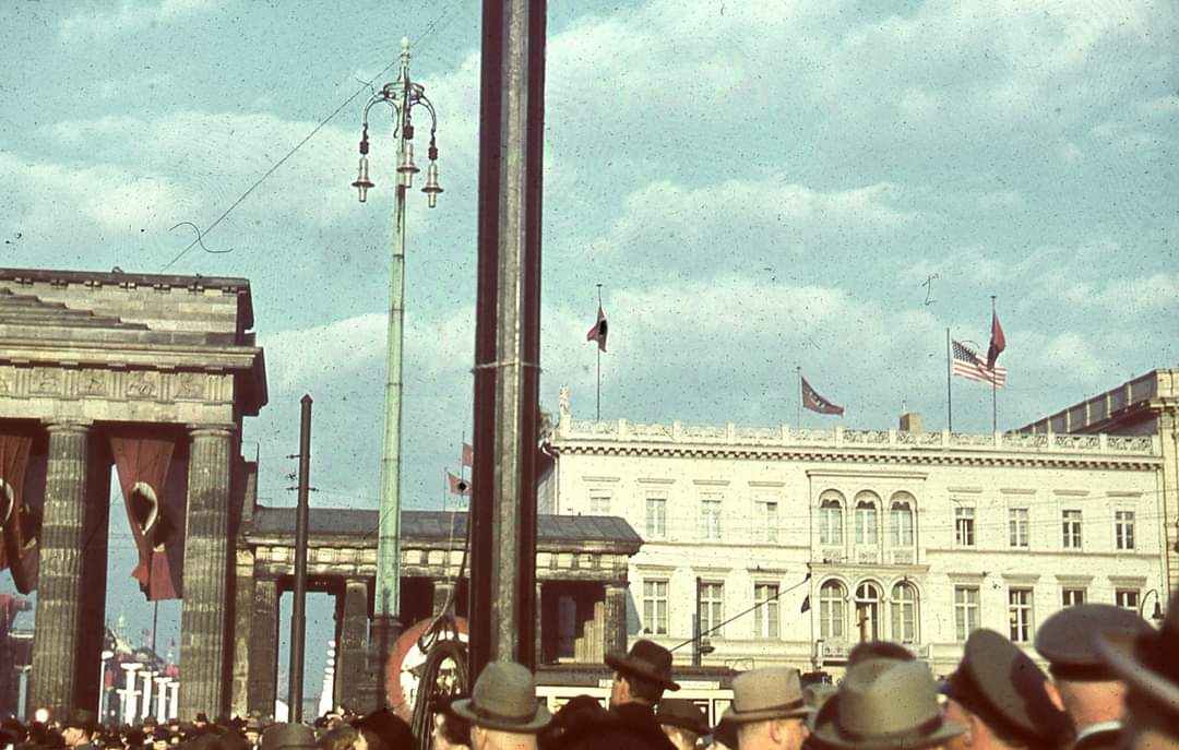 7 and final. The last shot shows the US Embassy next to the Brandenburg Gate. The present US Embassy occupies the same site.