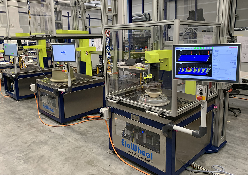 RohmannPetra's tweet photo. Rohmann โEloWheelโ wheel rim inspection system for non-destructive testing - Eddy current testing systems used in MRO all over the world
#rohmanngmbh #elowheel #eddycurrenttesting #crackdetection #elotestpl600 https://t.co/xe8xmNdjAI