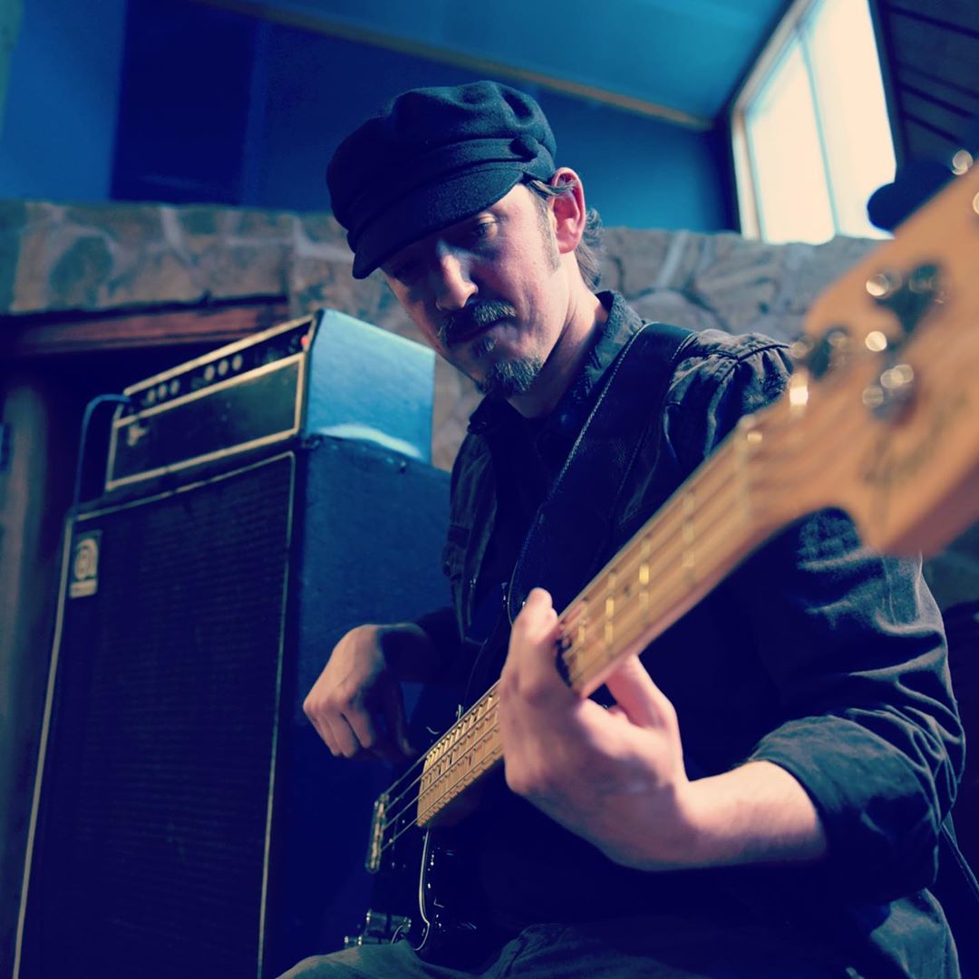 rotosound_uk's tweet photo. Innovating the roundwound bass guitar string &amp; igniting the sound of rock &amp; roll, we’ve been at the forefront of making music since 1958. A commitment to making quality strings at an affordable price has seen musicians of every generation choose Rotosound time &amp; time again. https://t.co/FLe9VZjBCh