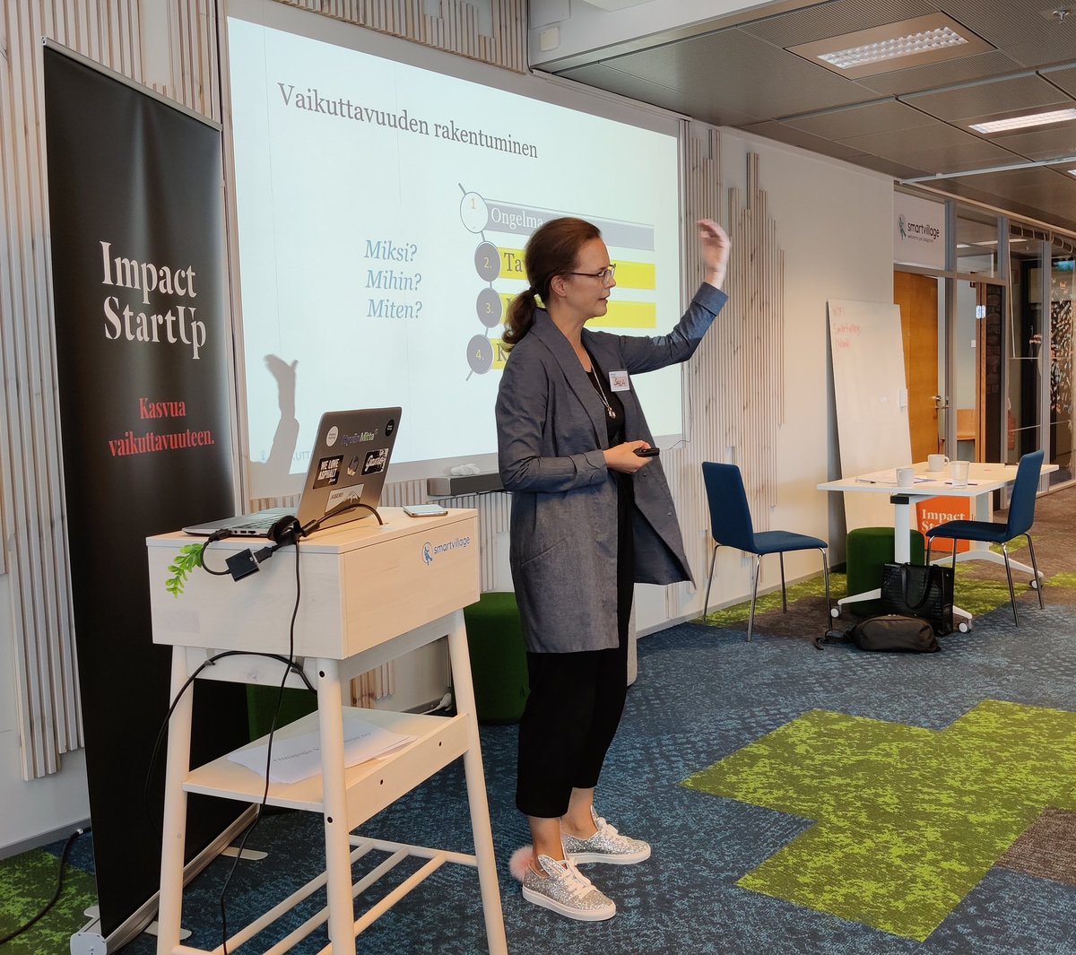 Iltapäivän alustaa the one and only vaikuttavuusekspertti <a href="/SailaTy/">Saila Tykkylainen</a> 🔥 Sailan johdolla kohti iltapäivän työstöä - aiheena vaikuttavuuden mallinnus ja todentaminen 💪 #impactstartupfi #vaikuttavuus