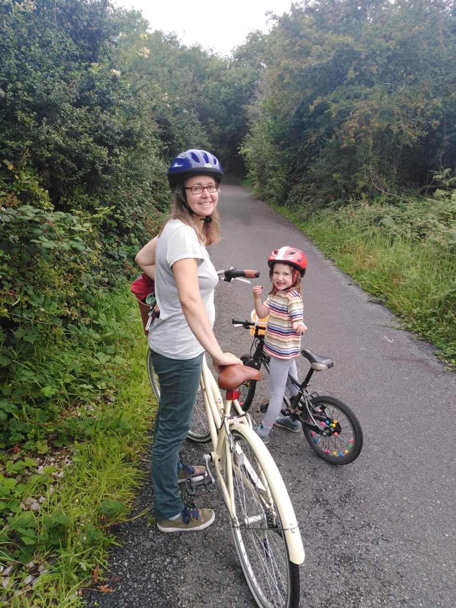 Annaoleary77's tweet photo. I've been completing the cycling part of my challenge (with a little helper for some of it..). Just the running to go. Please donate to support our #LocalJoes https://t.co/a2oDNeI0zb