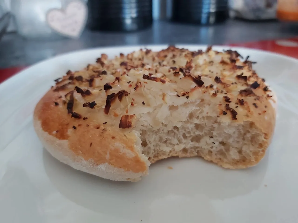 Online_Baking's tweet photo. SYRIAN ONION BREAD - Recipe Review
https://t.co/74wYiX9LQQ
#syrianbread #onionbread #bread #bakinglessons #onlinebaking #baking #bakingteacher #onlinebakinglessons https://t.co/GRmRCC3kpV