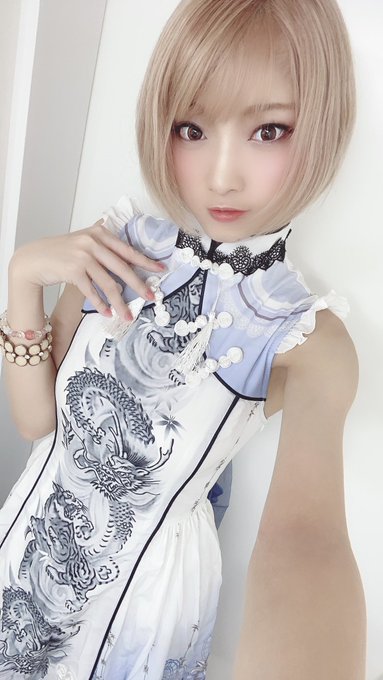 Twitterのコスプレ画像16