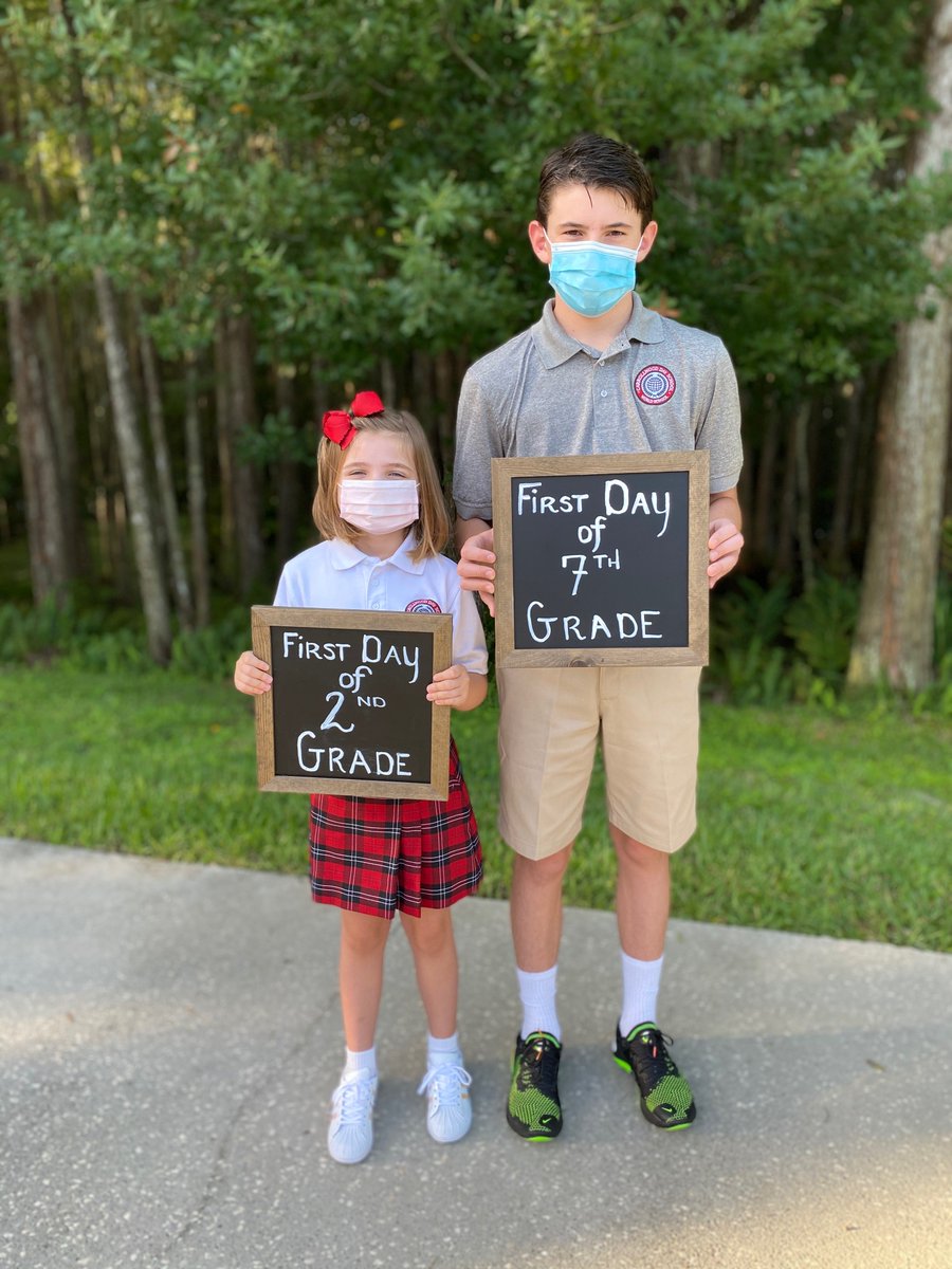 ktcoppins's tweet photo. A year unlike any other  #backtoschool #BackToSchoolIn5words @CarrollwoodDay https://t.co/jhZxvP0XZt