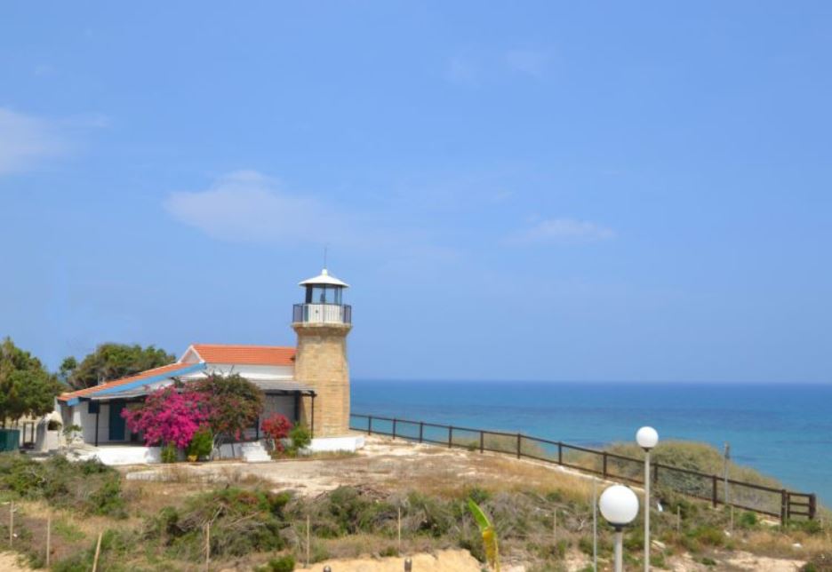 The coastal community of Pervolia is favoured for the more tranquil beach experience that its 4 km sandy stretch offers, along with interesting, ancient sights.  #LarakaTourism #Pervolia #VisitCyprus