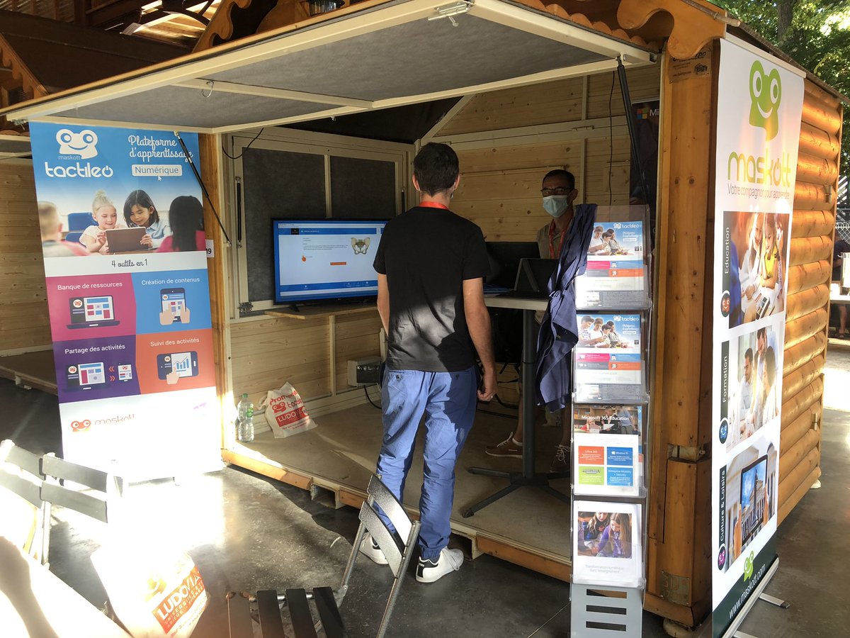 Maskott_Europe's tweet image. [Jour J #Ludovia17] 
 📢 Inauguration en cours de #Ludovia17 
😊 Nous sommes en place pour vous accueillir et échanger avec vous ! Trouvez la grenouille 😉🐸
@TactileoEdu