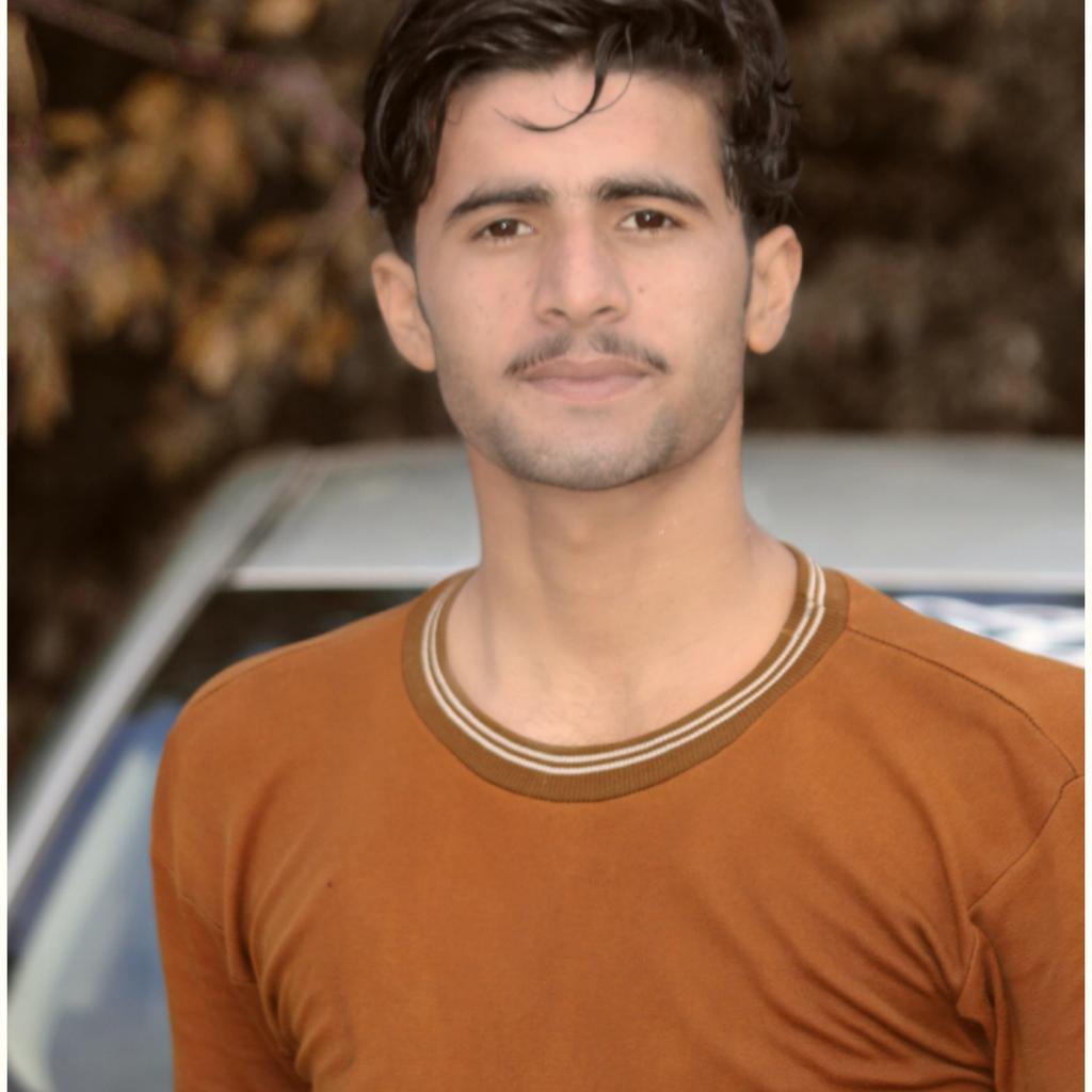 afaque's tweet photo. *اتنی شدت* سے *یاد آؤں* گا
 *ہچکی* آنے پہ *خون* آے *گا*... 💯
 *_انشاءاللہ_*
 *_#M_A💔_* https://t.co/wPWSa5a2ym