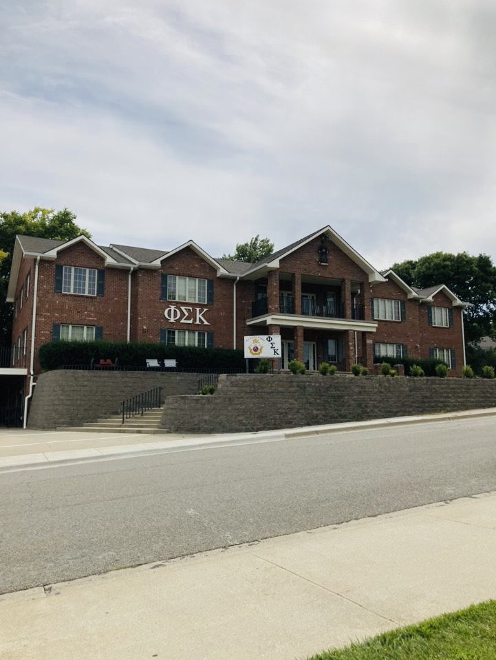 IFC Cribs: Phi Sigma Kappa
940 College Avenue
Across the street from Bearcat Stadium, the Phi Sig house holds up to 9 brothers. In front of the house is an antique cannon, and there are trophies under the driveway of the house.
