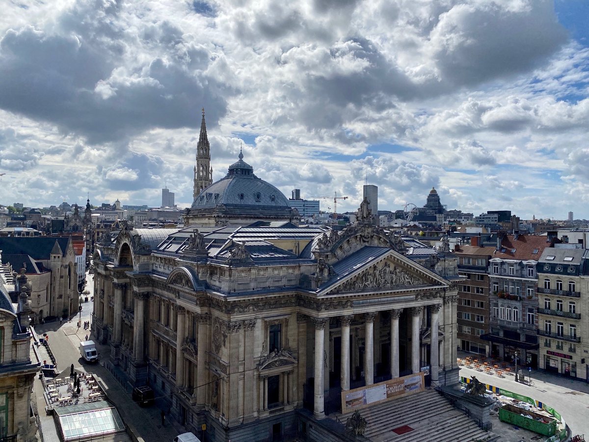 lynntytgat's tweet photo. 👀 a room with a view 👀

Ready to push for more inclusive urban development strategies &amp; calling on the #arts for mixed-use infrastructures in #BXL.

With @basvanheur #cosmopolis @VUBrussel, #LevelFive #artisticecology, @act_urbanchange 

💙 weKONEKT
💥 https://t.co/7D4H5HTMe1 https://t.co/hpbnXtZvdp