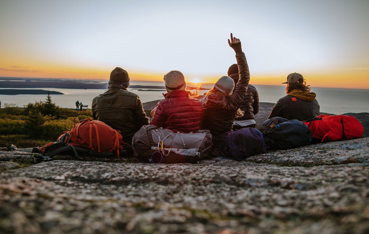 GregoryPacks's tweet image. A glimpse of those early morning rays. #getoutstayout #exploremode