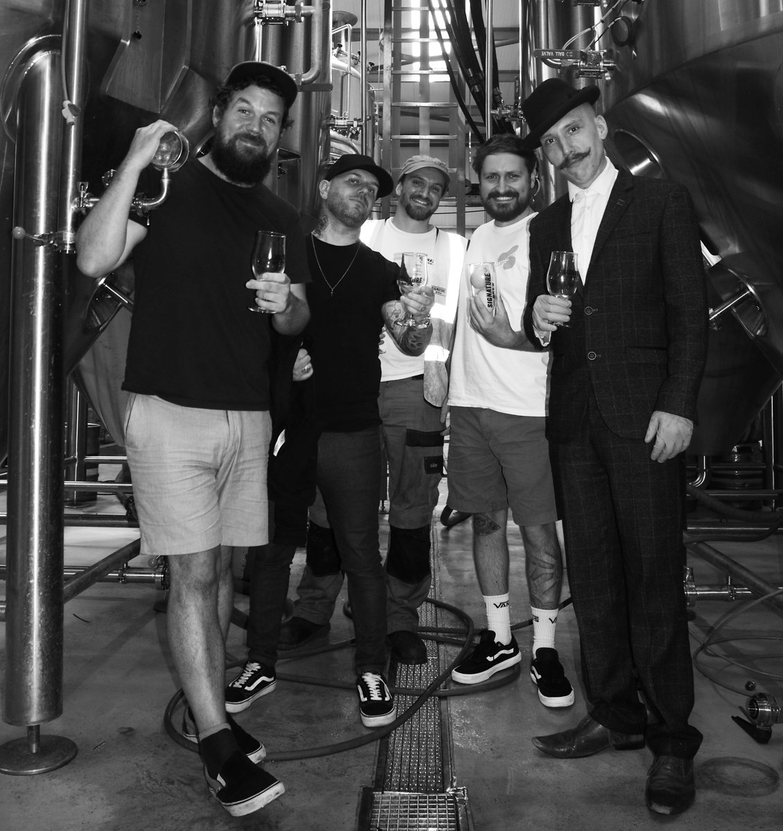 Let's raise a toast to three sold-out shows <a href="/SignatureBrew/">Signature Brew</a>, starting tomorrow night! #lenmanade #kingofclubs