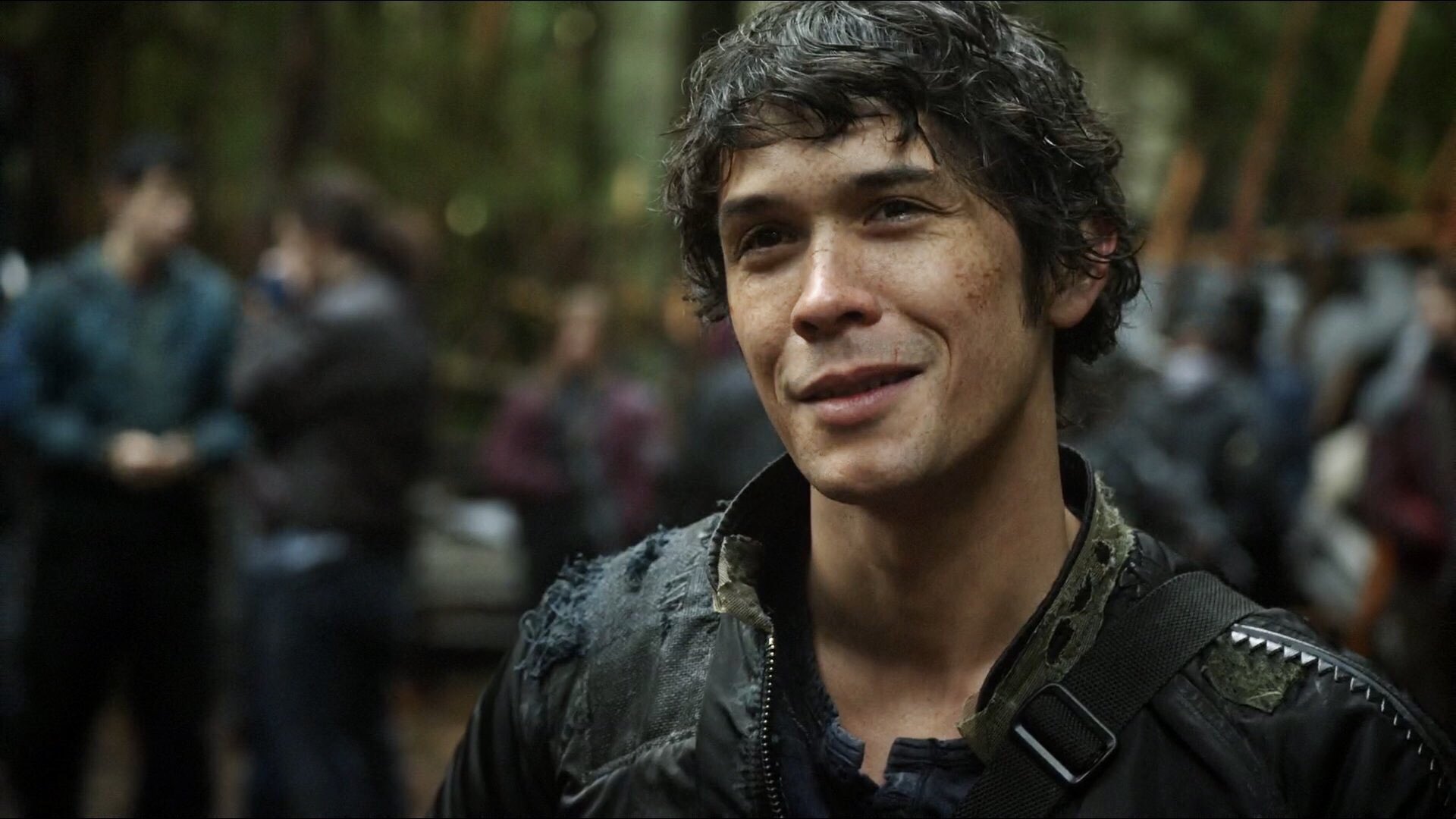 chlo on Twitter: "we will never get to see bellamy blake smile ever again.  let that sink in. https://t.co/g7ljXE8vVN" / Twitter