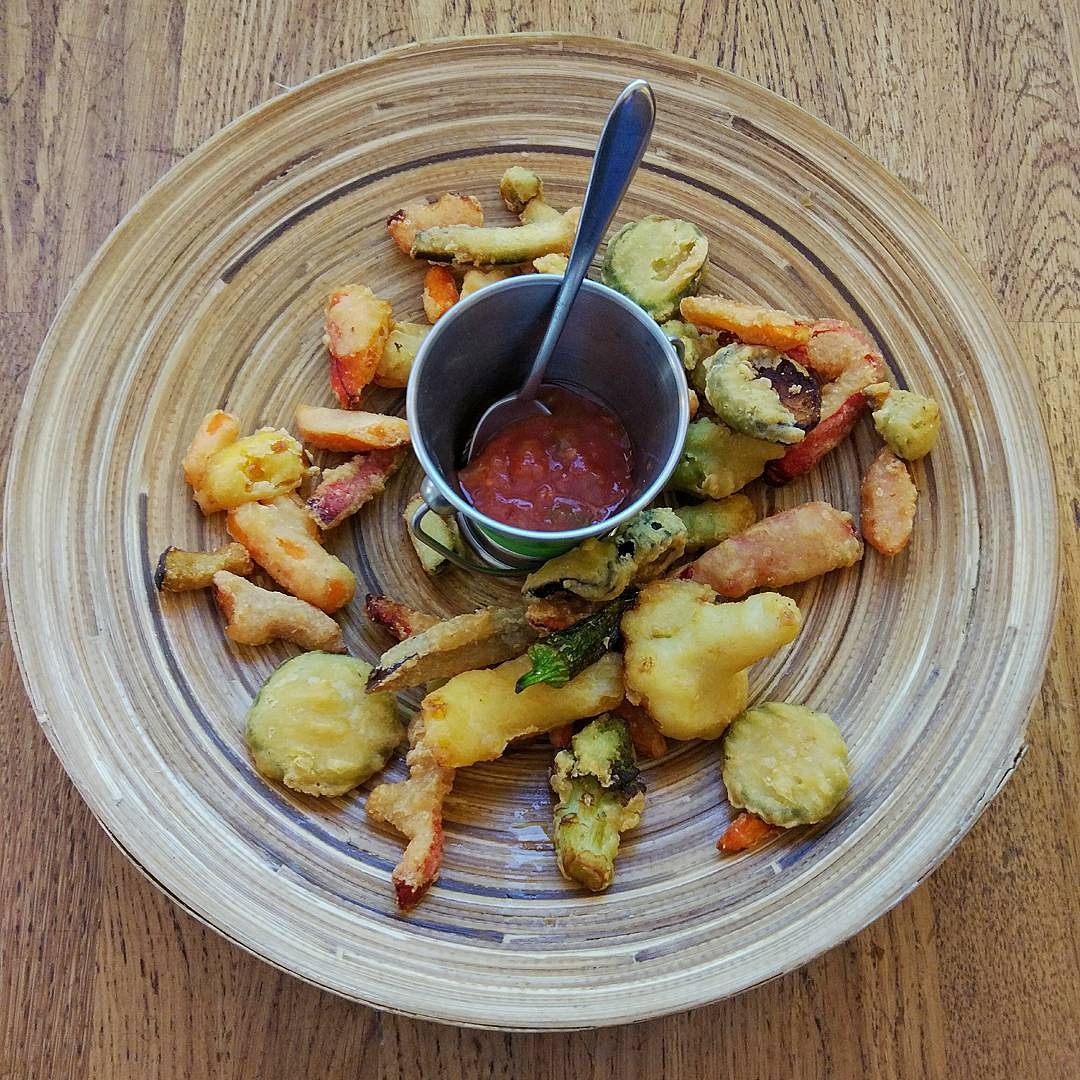 Qué rico #vegano 😍 Pídenos ensaladas y selección de la huerta riojana, ¡seguro que podemos ofrecerte un plato #verde a tu gusto!