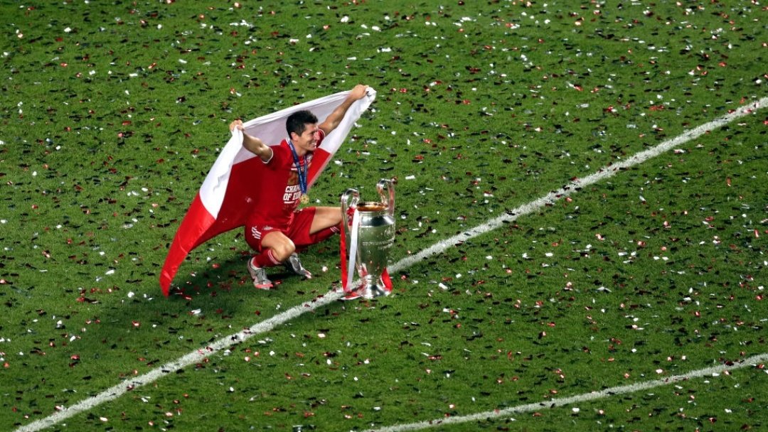 Fc Bayern News Robert Lewandowski Erzielte Die Meisten Tore 15 In Der Champions League Saison 19 Erstmals Seit Der Saison 06 07 Damals Kaka Wurden Weder Lionel Messi Noch Cristiano Ronaldo