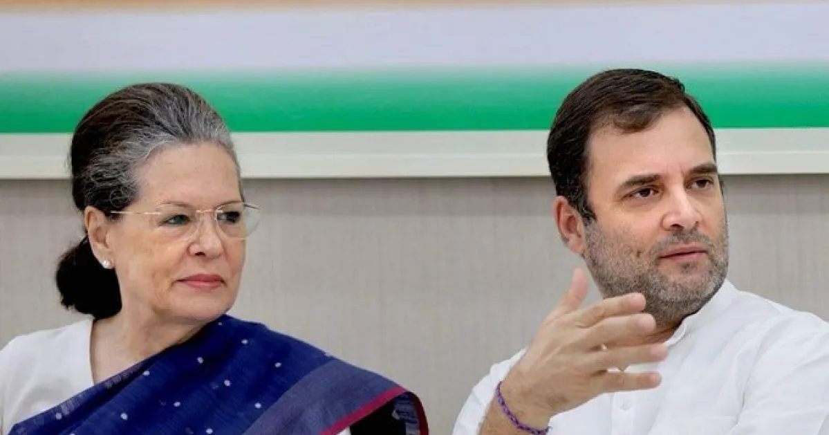 JuniorVikatan's tweet image. `7 மணிநேரக் கூட்டம் நிறைவு!&apos; - புதிய தலைவரைத் தேர்ந்தெடுக்காத காங்கிரஸ் கட்சி #CongressCWC #NowAtVikatan 

Read More: qoo.ly/37ucxz