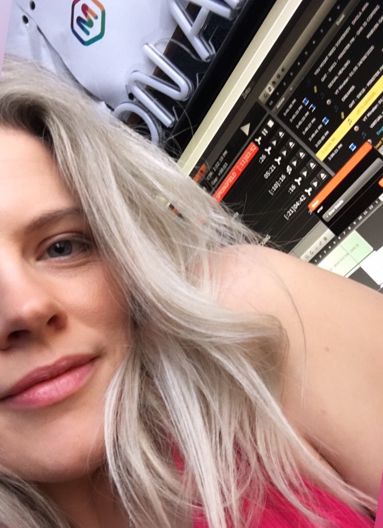 victoria charles tweet media