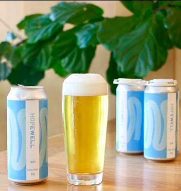 thefields773's tweet image. Hey, we are the new kid on the block, #TheFieldsChicago! Just dropping by to say hi to some of our business neighbors that we think are pretty cool -- @brewbrewchicago @workshop4200 @hopewellbrewing @lulacafe. #LoganSquare