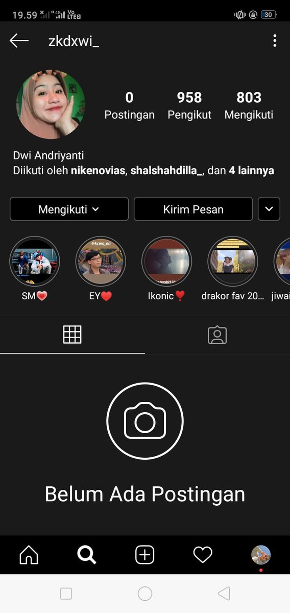 Pcyours4's tweet photo. Hallo lagi temen temen setelah sekian lama memilih bungkam karna dia janji bakal balikin dan nyicil uang ku sampe akhirnya aku di blok sama dia, masih dengan org yang sama #DWIANDRIYANTI .. https://t.co/5KhbMd3o6v