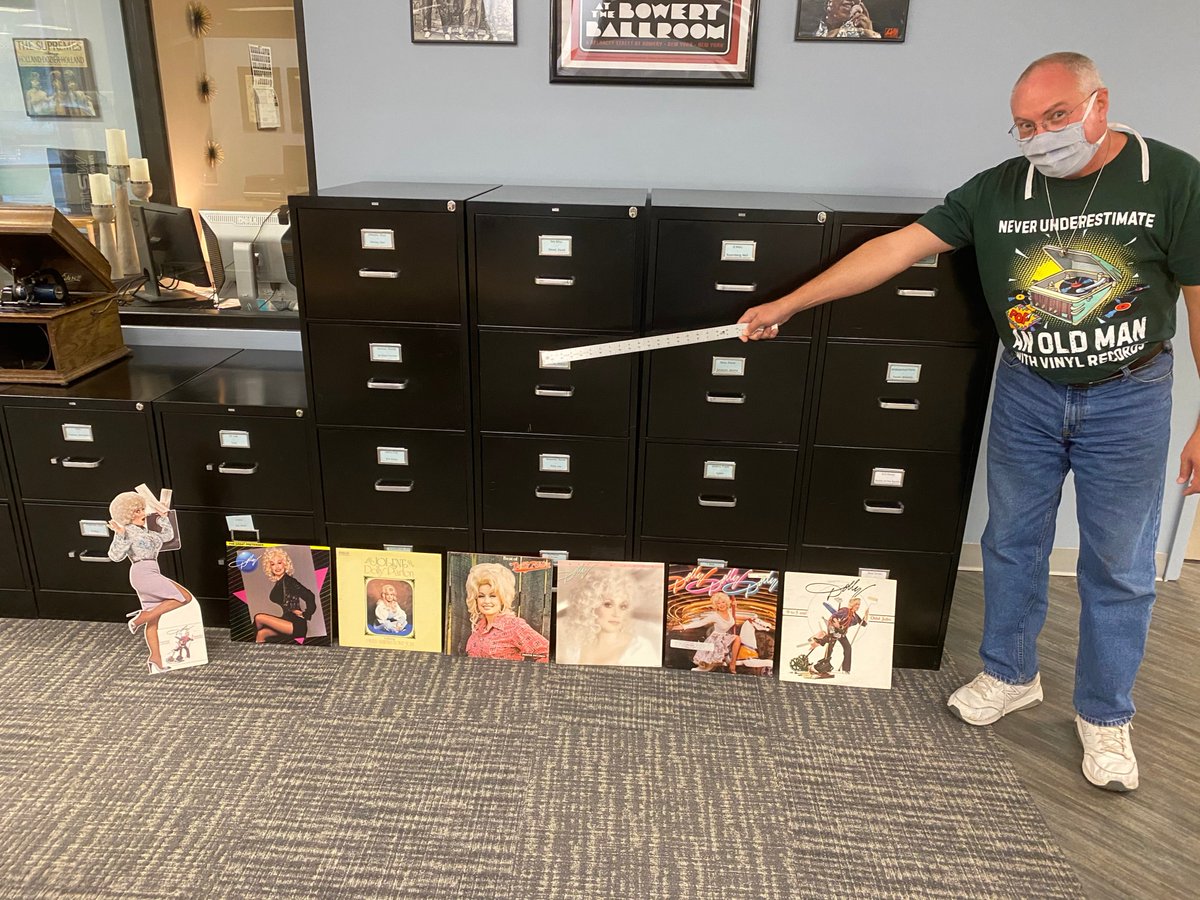 center4popmusic's tweet photo. As we welcome students back on this #MartinMonday, Martin wants to remind everyone that we are open (appointment only) and to remember to stay 6 Dolly Partons away from everyone! 

#sixfeet #musicarchive #mtsu  #EasierThan  #LPs @DollyParton https://t.co/Att8FE7bFW