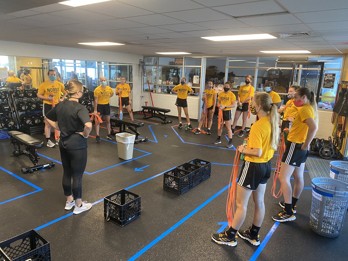 NKUNorseSB's tweet photo. We’re back in business!! 🖤💛🥎 #NorseUp https://t.co/jiiRhbGAwN