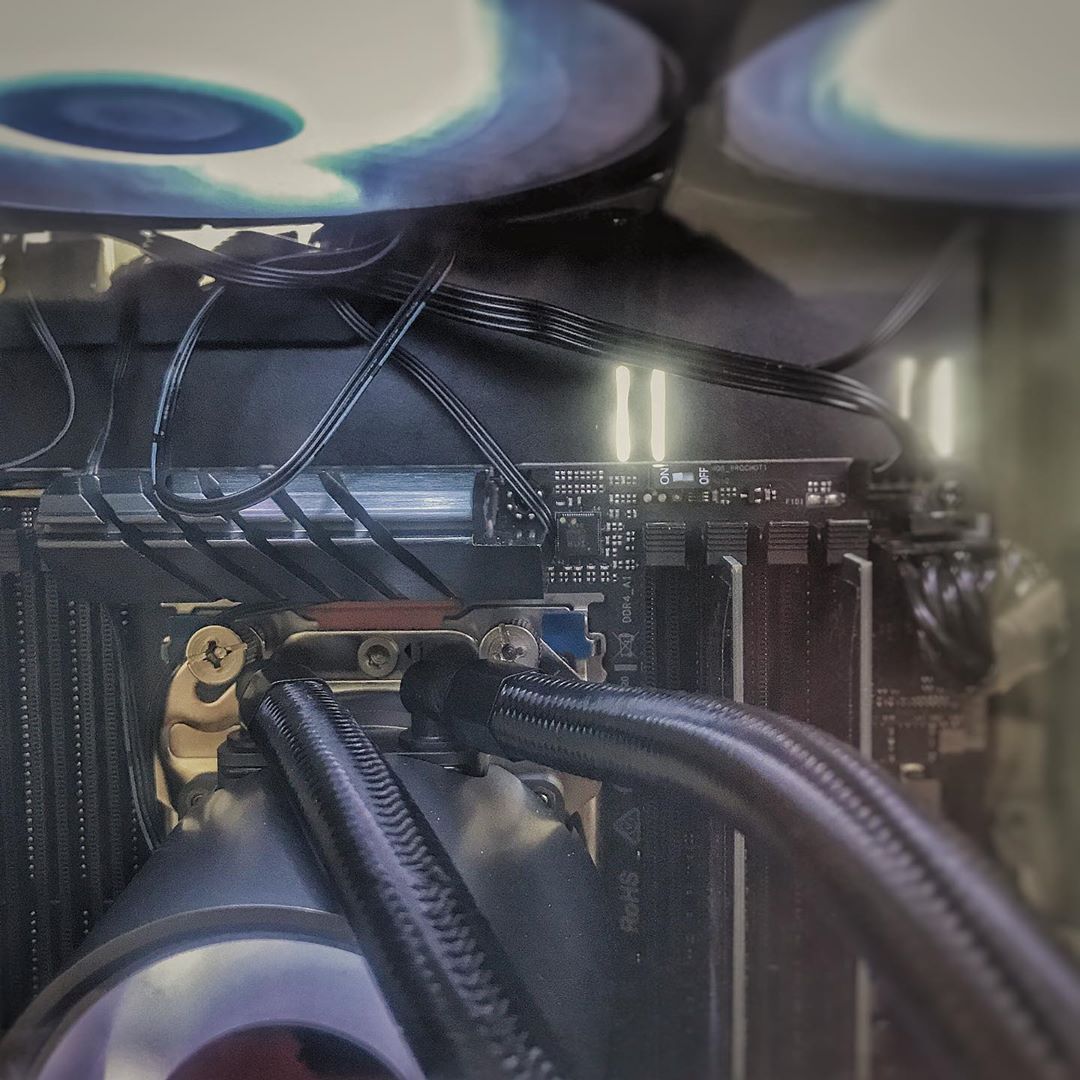 aime_bird's tweet image. SneekPeek: Our prototype for the new T500 multi-GPU workstation is taking shape... 

#deeplearning #multiGPU  #MachineLearning #AI #BigData #nvidiaampere #nvidiageforce #nvidiaa100 #nvidiartx3080 #nvidiartx3090 #nvidiartx2080ti